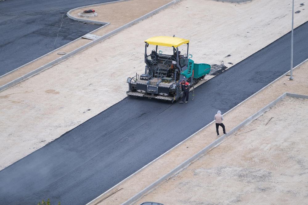 Top Benefits of Commercial Asphalt Paving