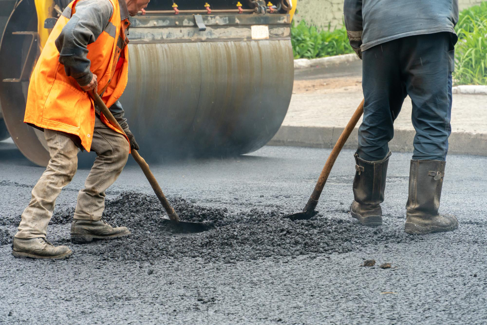 Choosing the Right Asphalt Paving Contractor